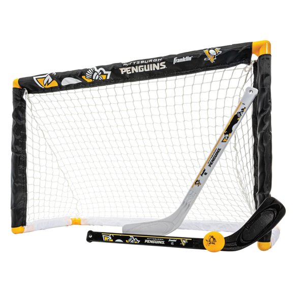 Franklin Sports Ensemble de mini hockey Penguins de la NHL – But de hockey intérieur pour enfants, ballon, 2 mini bâtons de hockey
