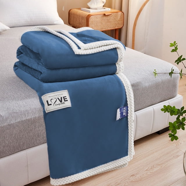 Cozy Flannel AirConditioner Blanket - High-Density For Ultimate