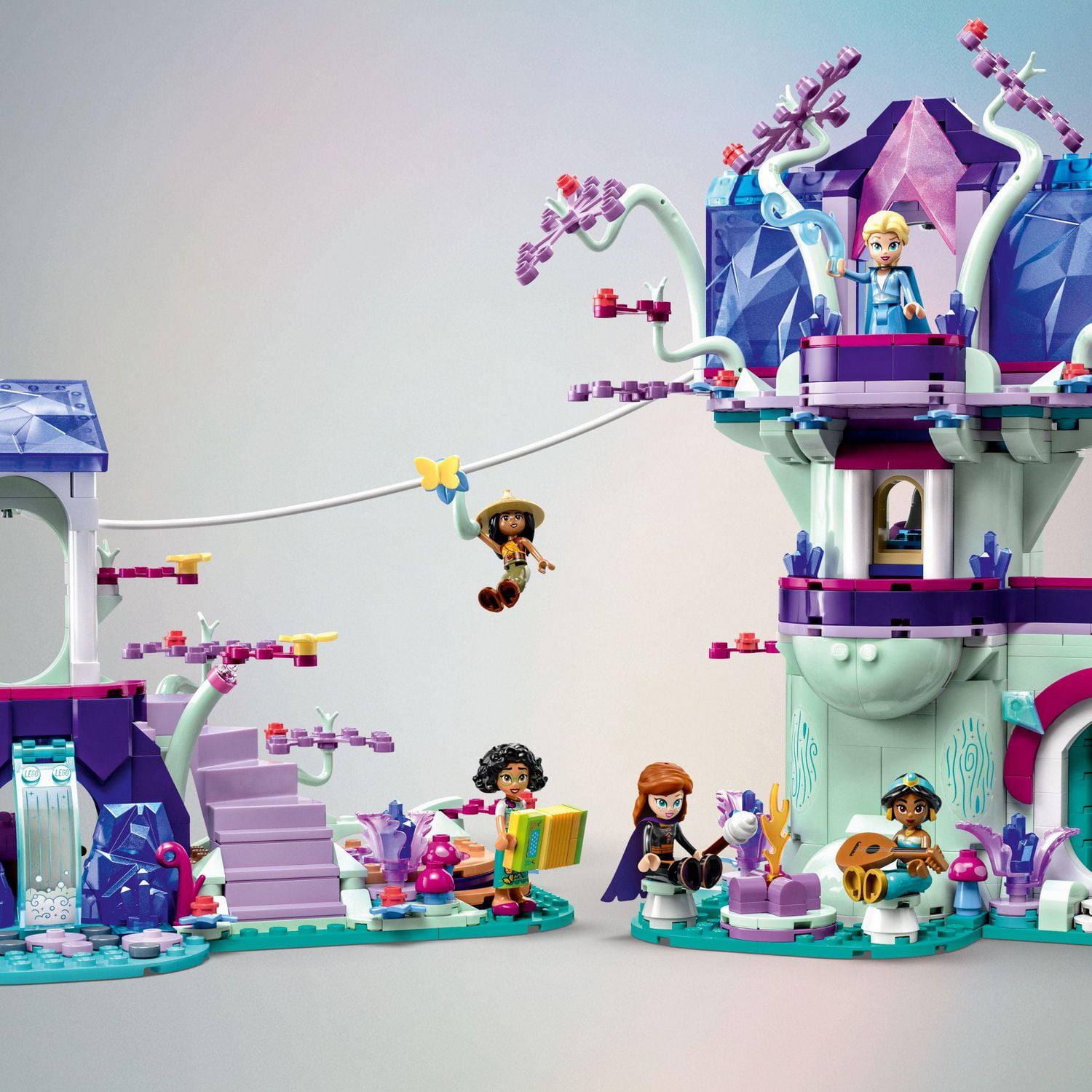LEGO Disney Classic La cabane enchantée dans l’arbre 43215 Ensemble de construction (1016 pièces)