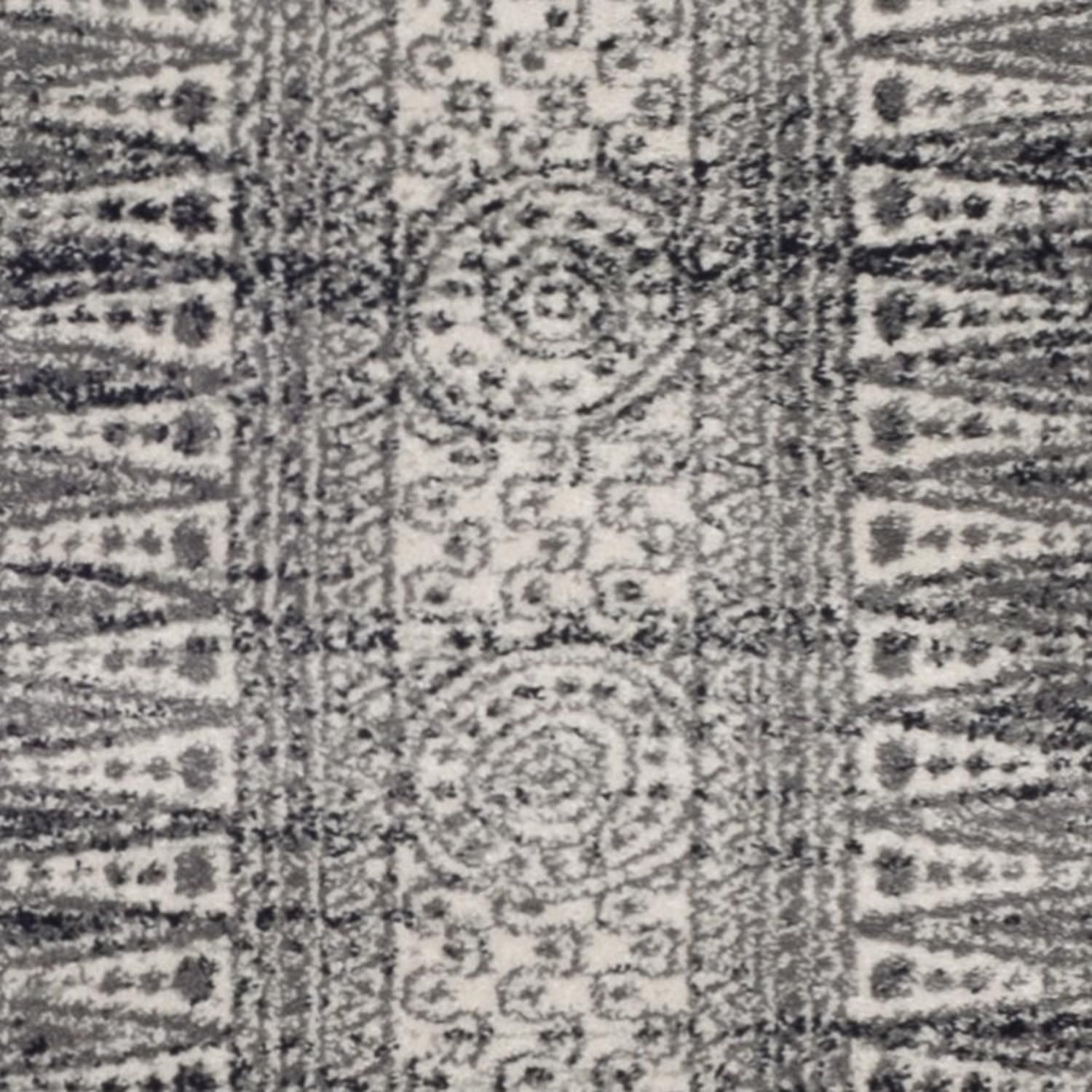 Safavieh Evoke Keisha Abstract Geometric Area Rug