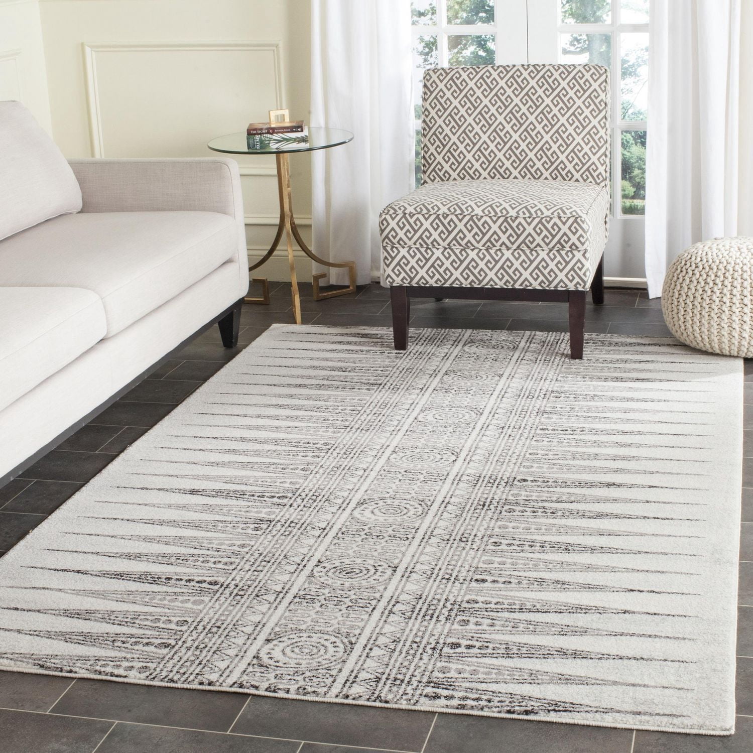 Safavieh Evoke Keisha Abstract Geometric Area Rug