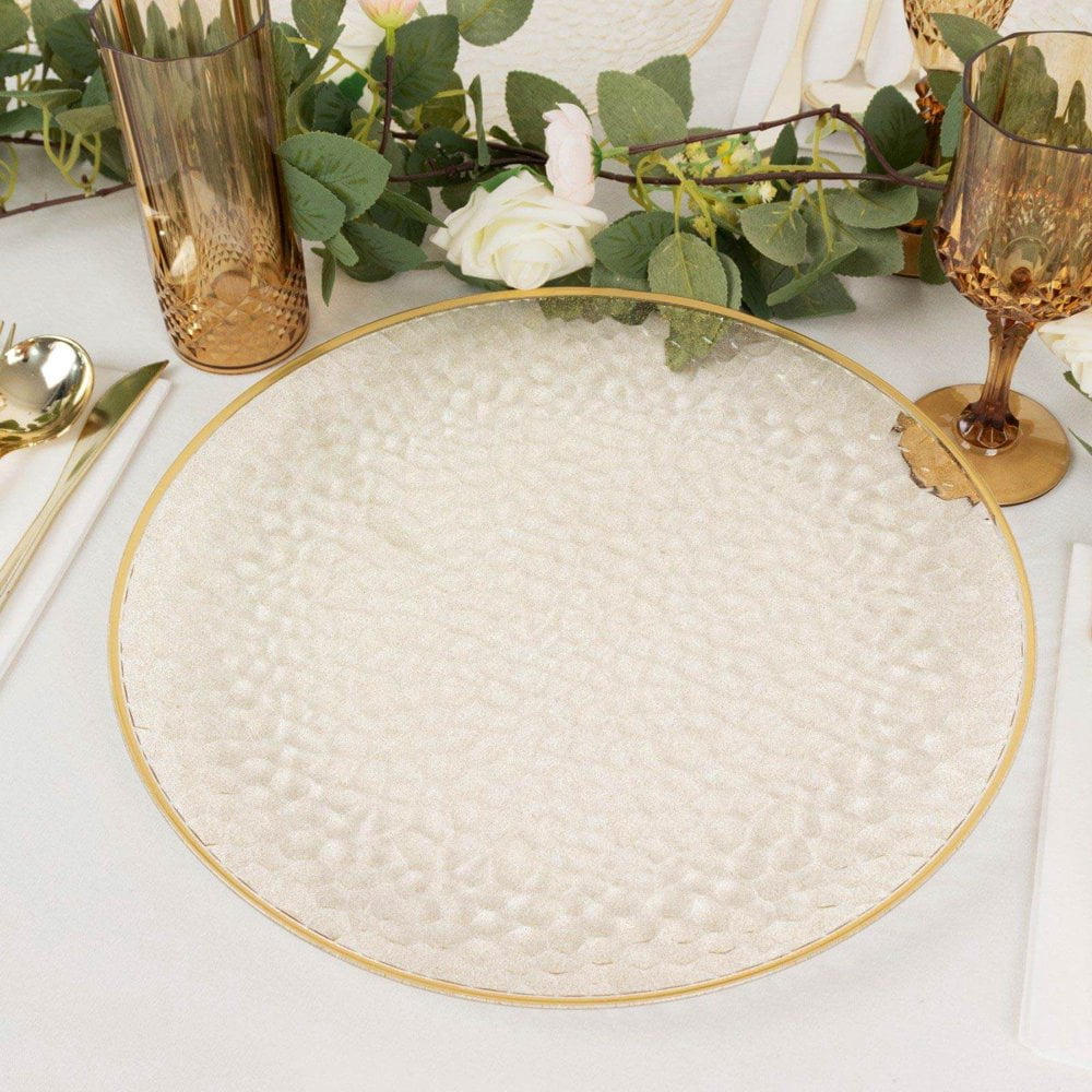 CUITING Lot de 10 Assiettes de Service Rondes Jetables en Plastique Martelé Transparent à Paillettes Dorées avec Rebord Doré - 13”