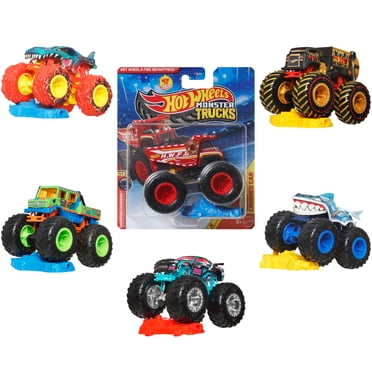 Hot Wheels Monster Trucks, 1:64 Scale Toy Truck & 1 Crushable Car (Styles & Colors May Vary, Items May Not Be Pictured)