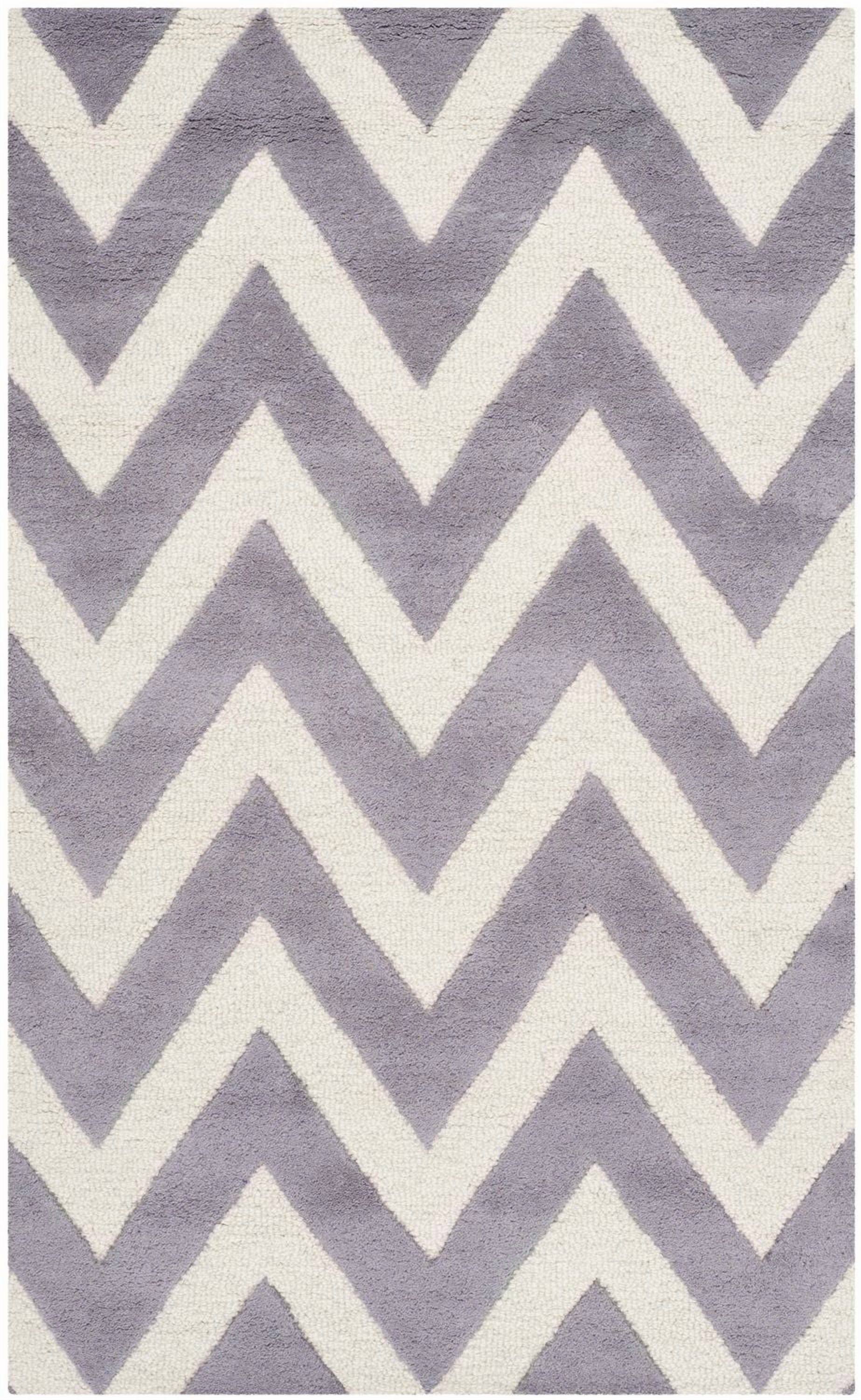 Safavieh Cambridge Kaitlyn Tapis Chevron