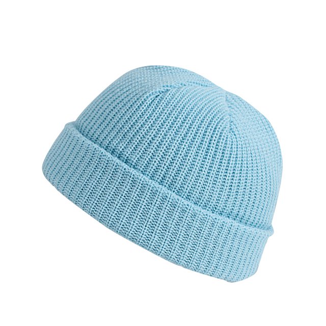 Unisex Fashion Warm Winter Casual Knitted Hat Solid Color All-match Hat in light blue. This winter hat features a soft knitted texture with a folded brim, designed for adults with a head circumference of 55-65cm. A versatile knitted cap ideal for outdoor activities such as hiking, camping, fishing, and gardening.