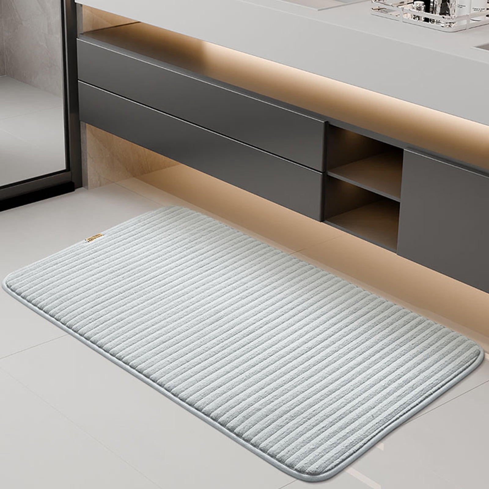 Staron Bath Mats for Bathroom, Extra Soft Absorbent Bathroom Rugs 24x16, Bath Mat Rubber Backing Non Slip Washable Bathroom Floor Bath Mats for Bathroom Floor Tub and Shower