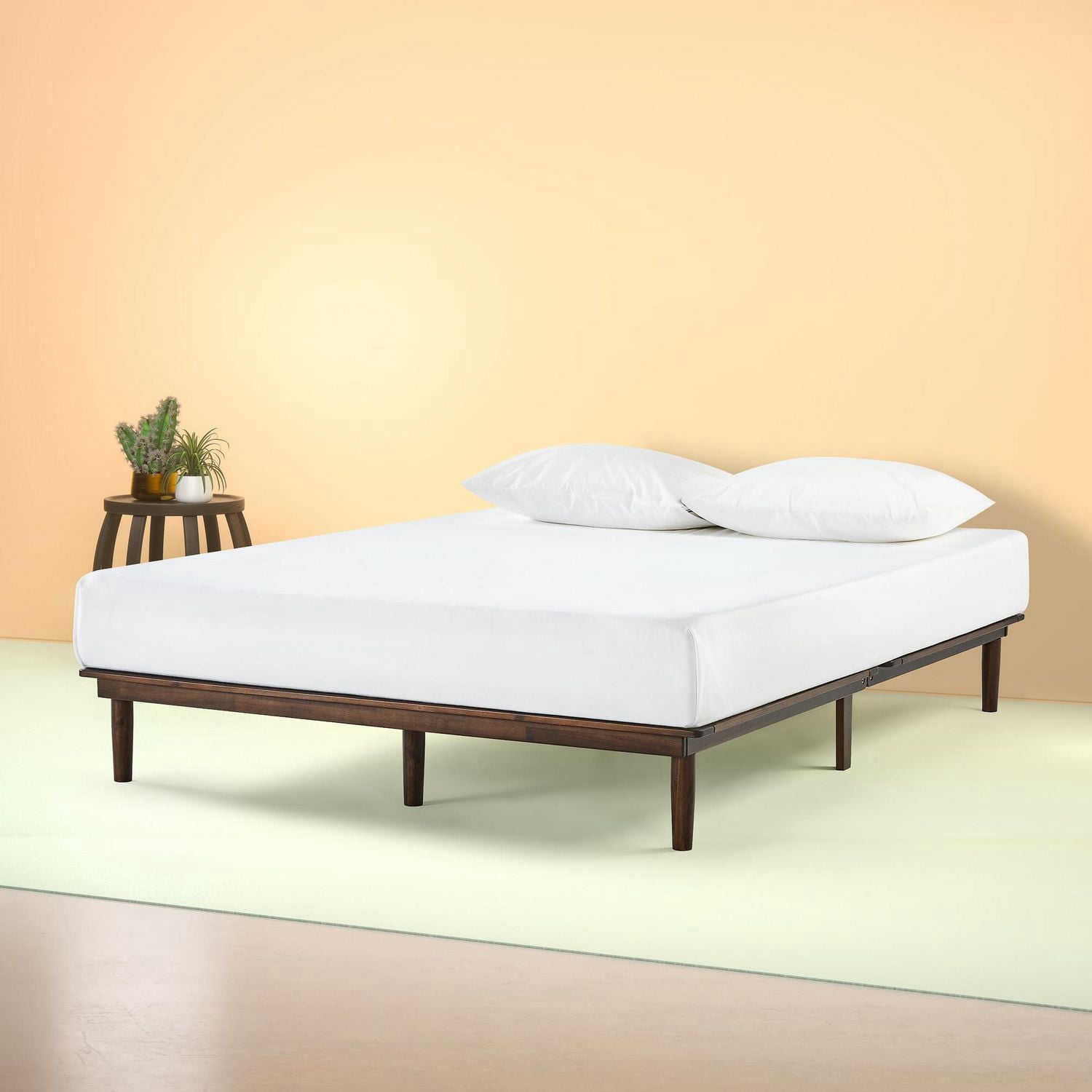 Cadre de lit plateforme en bois d’acacia Zinus Bobbie 10 po
