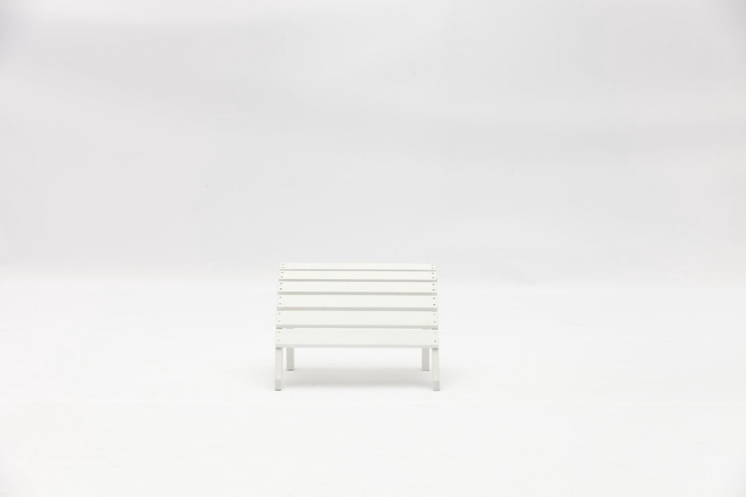 Tanfly Footrest – White – 100% Weather-Resistant Polycarbonate – Indoor/Outdoor Use