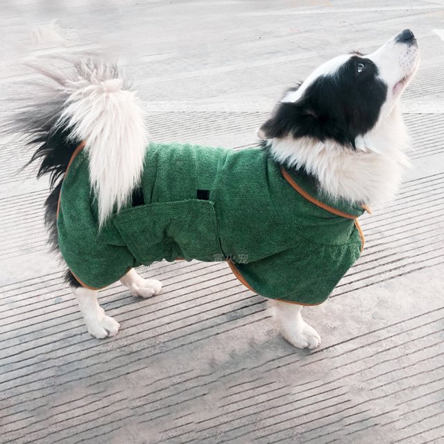 Quick Dry Dog Bathrobe Soft Comfortable Pet Absorbent Bath Towel With Convenient Magic Tape Multiple Size Bath Accessories