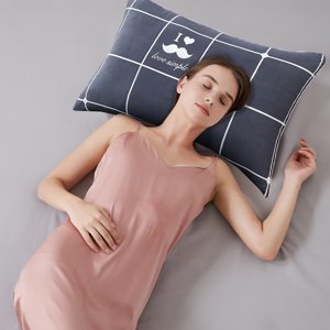 Danhjin Latex repose-tête Lit doux Oreiller Taille standard Microfibre Brimming Adapté pour l'estomac arrière ou les couches latérales White Accueil Hôtel Collection Machine lavable - 29 X 19 1 cm
