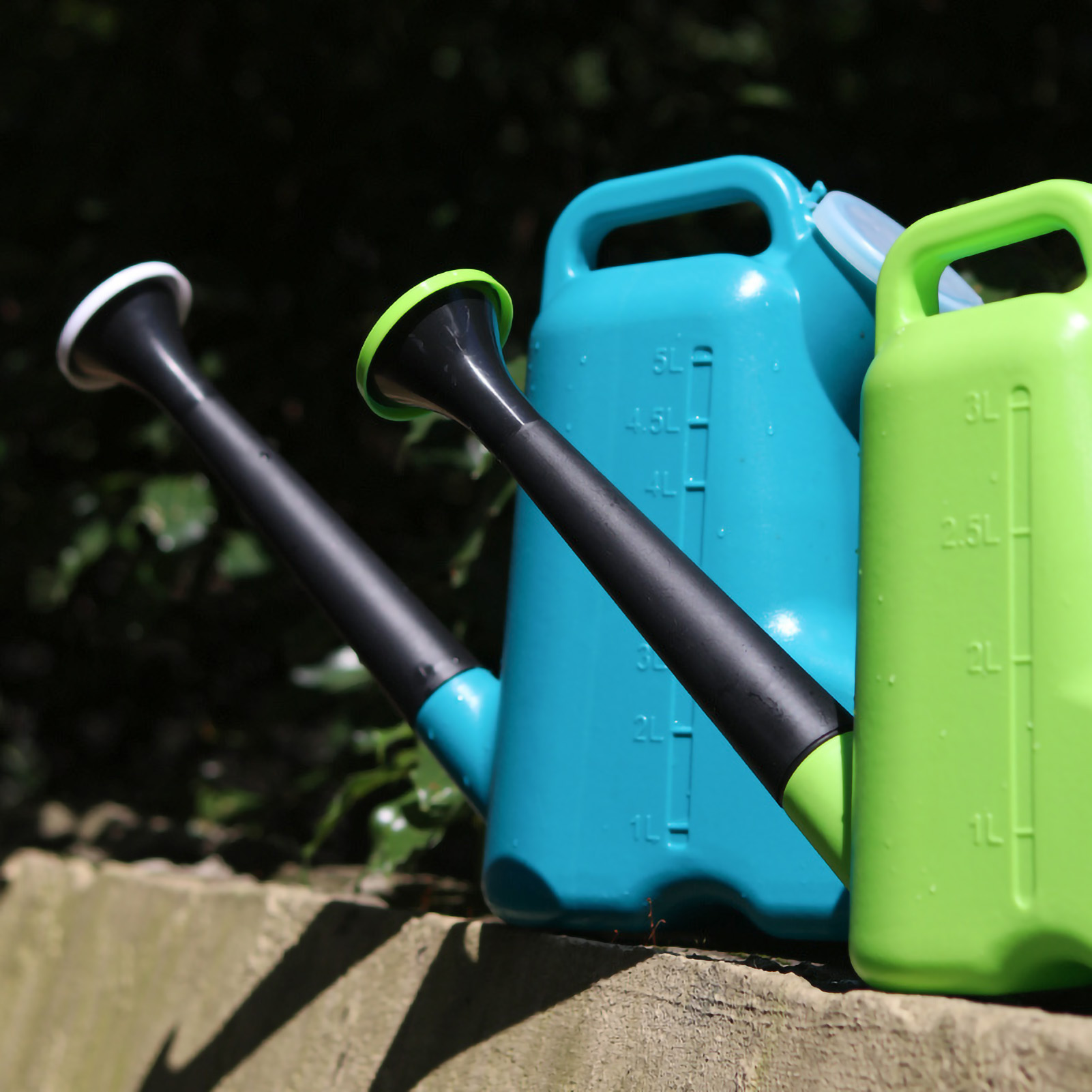 Plastic Watering Can Watering Kettle Plant Watering Kettle Watering Bucket Watering Can Long Sealing 3L Plastic Watering Bucket With Lid For Garden Plant Flower