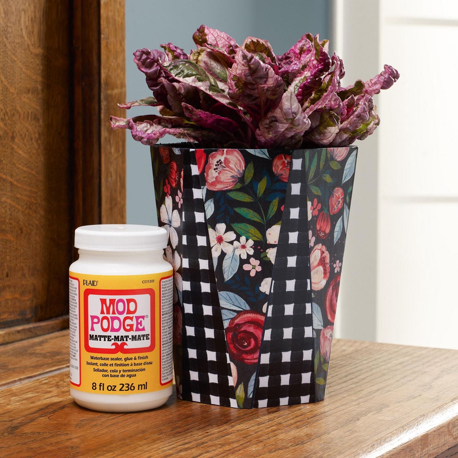 Mod Podge Matte Liquid Waterbase Sealer, Glue, and Finish, 8 fl oz