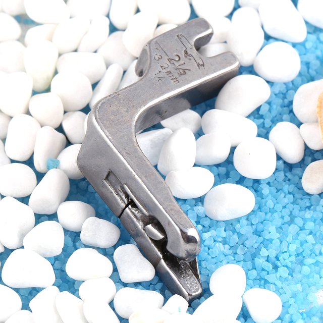 Presser Foot,Universal Industrial Single needle Presser Foot Replacement Industrial Sewing Machine Presser Foot Exquisite Design