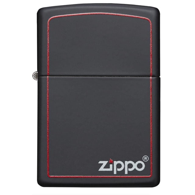 Zippo Briquet Coupe-Vent Noir Mat avec Bordure Zippo (218ZB) avec Fini Métallique Noir Mat, Bordure Cousue Rouge Définissant l'Avant, et le logo Zippo Blanc avec un Détail de Flamme Rouge en Bas à Droite, Montré dans une Vue avant Centrée, Idéal pour le camping et les Démarrages de Feu en Plein Air.