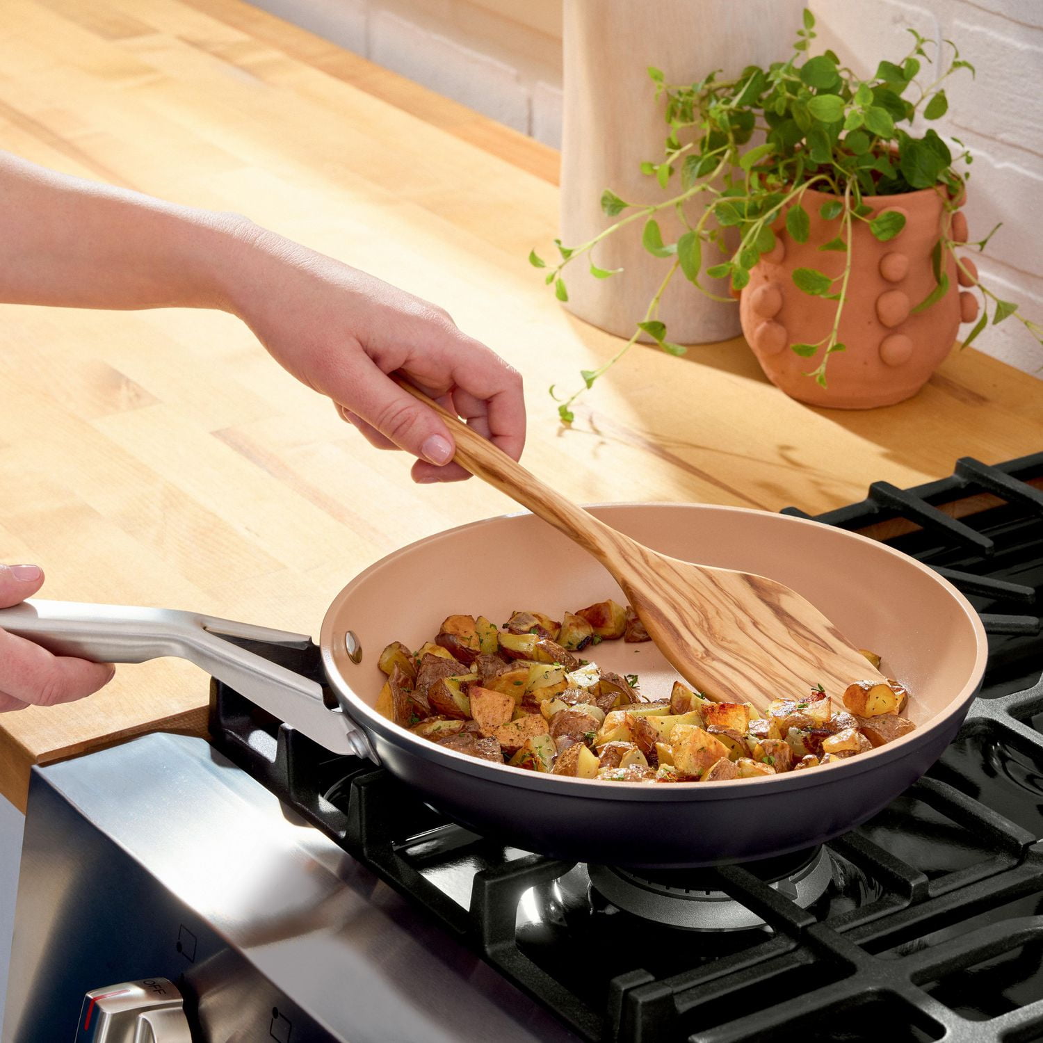 Casserole de Ninja Extended Life™ Essentiel en céramique de 3 pte (2,8 L)