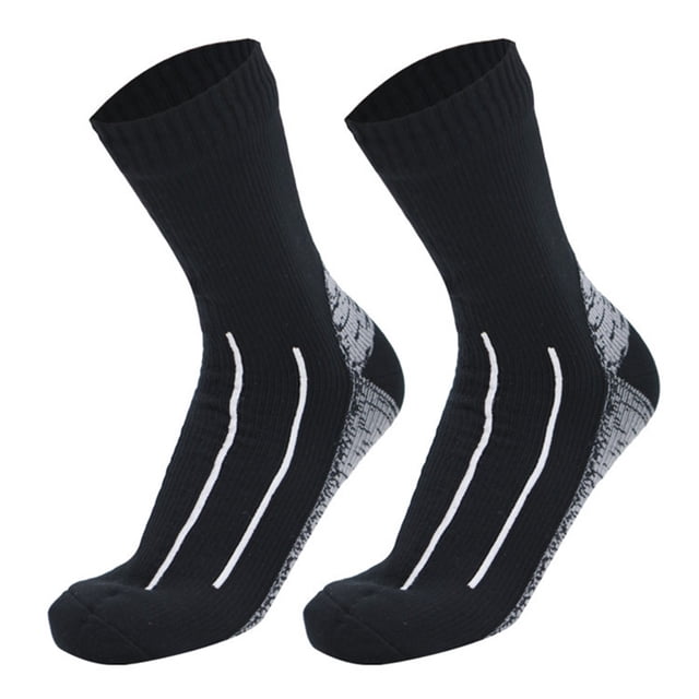 Mightlink 1 Pair Waterproof Socks featuring a mid-tube design in black with white accents. These elastic, breathable, and soft socks are made with a three-layer construction: an outer layer of 65% high nylon and 35% elastic rubber band, a middle waterproof and breathable membrane, and an inner layer of 80% spun yarn and 20% nylon. Designed for winter outdoor sports like hiking, skiing, and wading, they provide foot protection, warmth, and moisture absorption. Additionally, they reduce soreness and protect feet during exercise, making them suitable for fitness recovery. Available in sizes S, M, L, and XL.