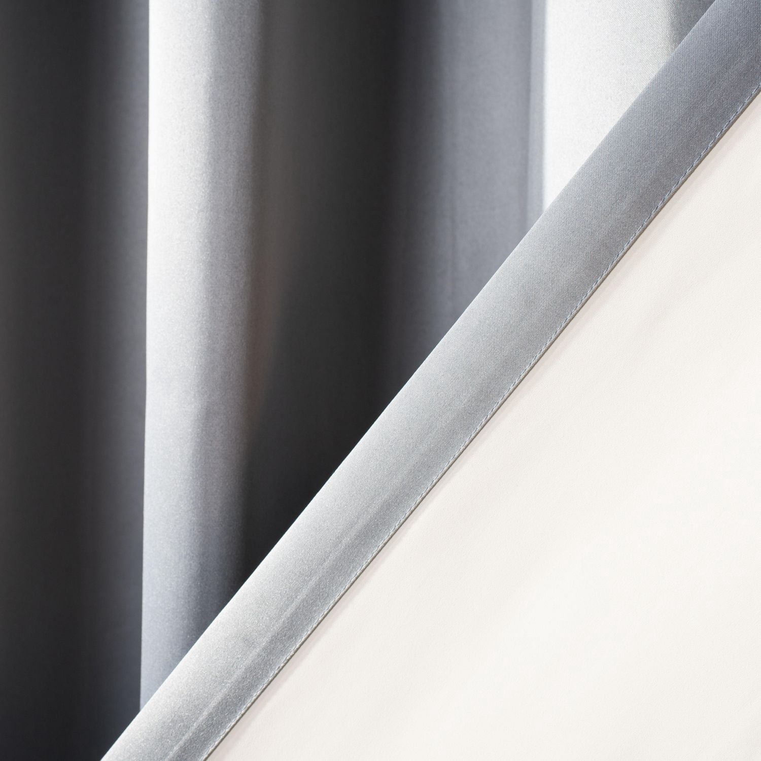 Safavieh Gresla Grommet Curtain Window Panel