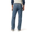 thumbnail image 3 of Levi Strauss Signature™ Men’s Regular Fit Jeans (Online only), 3 of 5