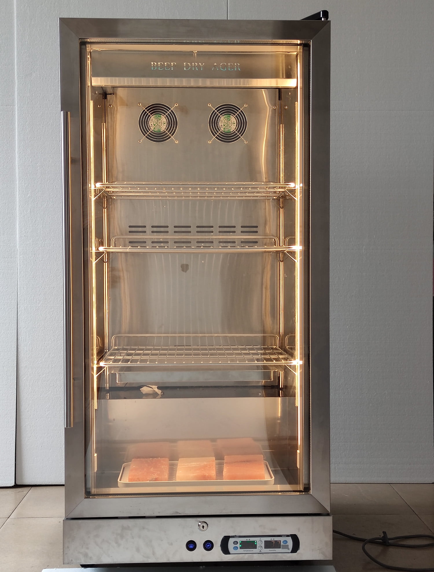 Kolice Commercial Aging Beef Showcase Freezer, Commercial Food Preserver,Beef Display Showcase-268L,4 Tiers,Temperature Range: -5C to 10C