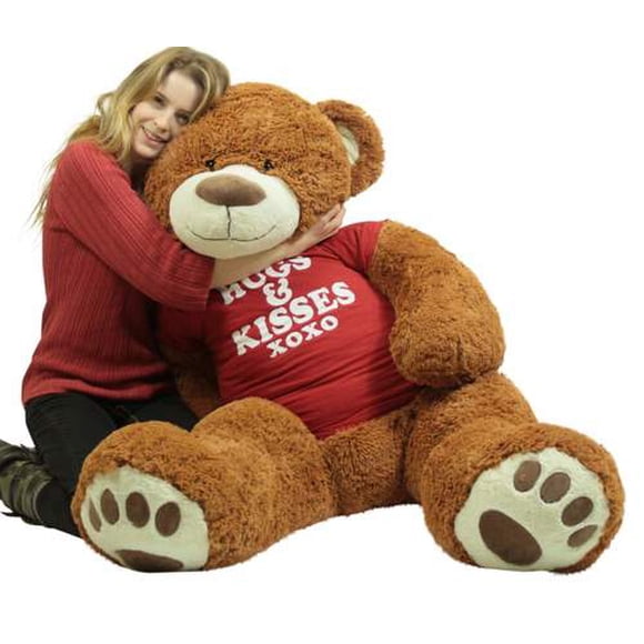 Ourson en Peluche Géant Brun de 5 Pieds Porte un T-Shirt Amovible Disant Hugs and Kisses