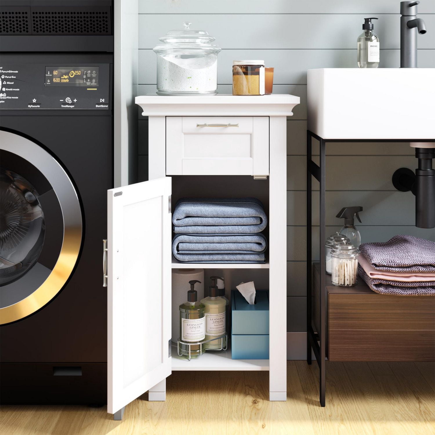 Somerset Collection Maison RiverRidge® Armoire sur pieds, 1 porte, 16 po. (largeur) x 30 po. (haut) x 12 po. (prof), blanc
