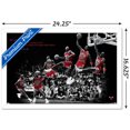 thumbnail image 2 of Michael Jordan - Voler, 2 of 4