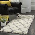 thumbnail image 1 of Safavieh Montreal Vesela Geometric Shag Area Rug, 1 of 6