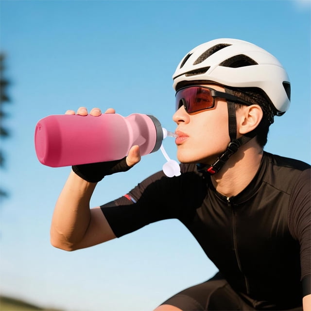 Cycling Water Bottle 610ml | Leak-Proof Squeeze Design | Bike Cage Compatible 7.3cm