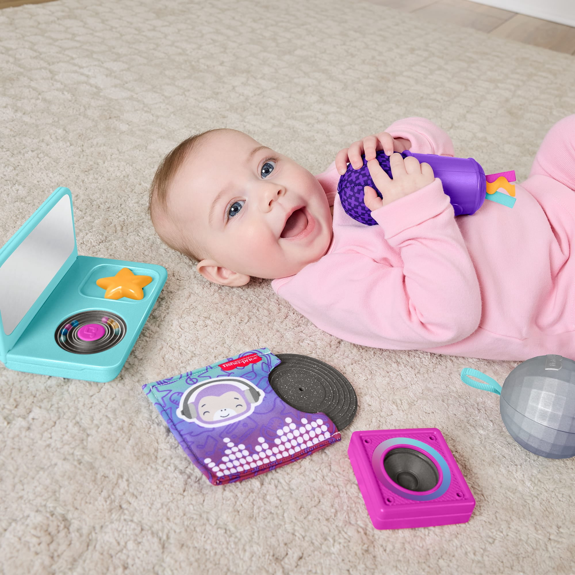 Coffret-cadeau DJ Moments Mini moi Fisher-Price, 6 jouets sensoriels pour nouveau-nés