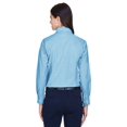 thumbnail image 2 of Harriton Chemise Oxford à Manches Longues pour Femmes avec Libération de Taches, 2 of 3