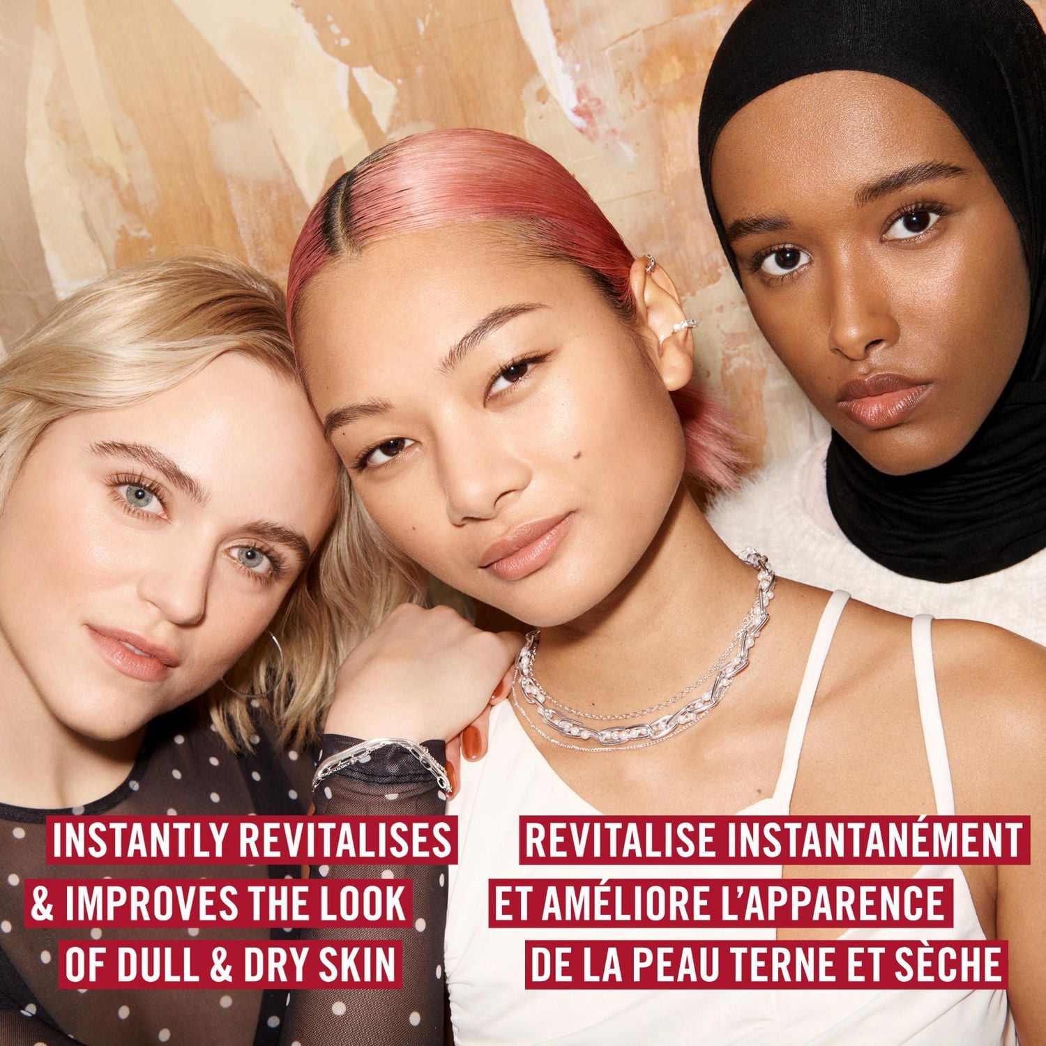 Multi Tasker spray brumeux et fixant, fini sans brillance, apprête le teint, rafraîchit la peau, pouvoir fixant tout au long de la journée, formule végétalienne