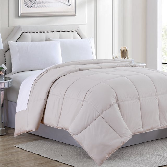 Couette Alternative en Duvet d'Oie Microfibre Matelassée Unie - Grand/camion de Lune