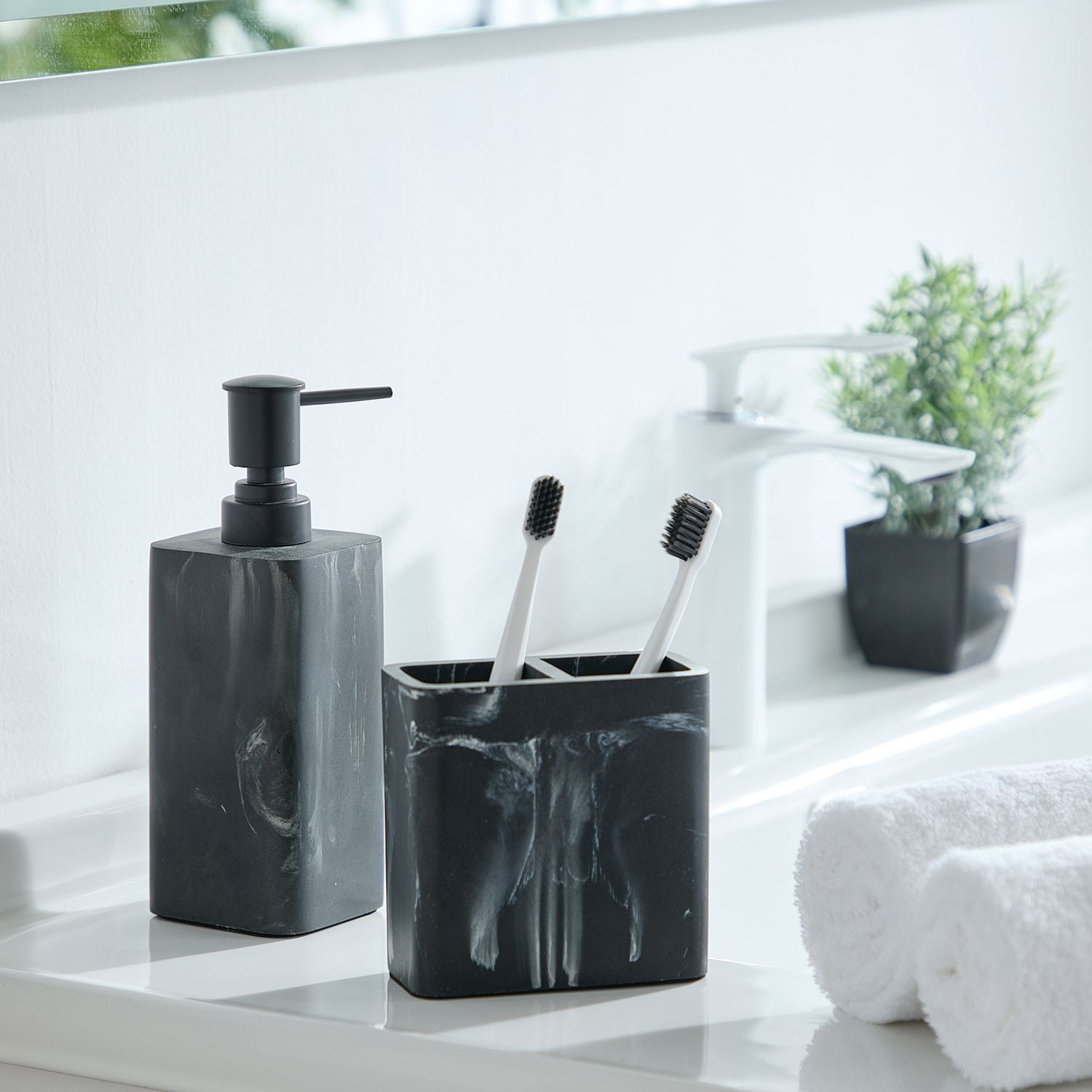 hometrends Distributeur de lotion en marbre noir, distributeur de savon, 1 pompe à lotion en grès, pompe à savon pour cuisine, salle de bain ou hôtel
