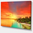thumbnail image 2 of Magnifique Littoral aux Philippines, 2 of 3