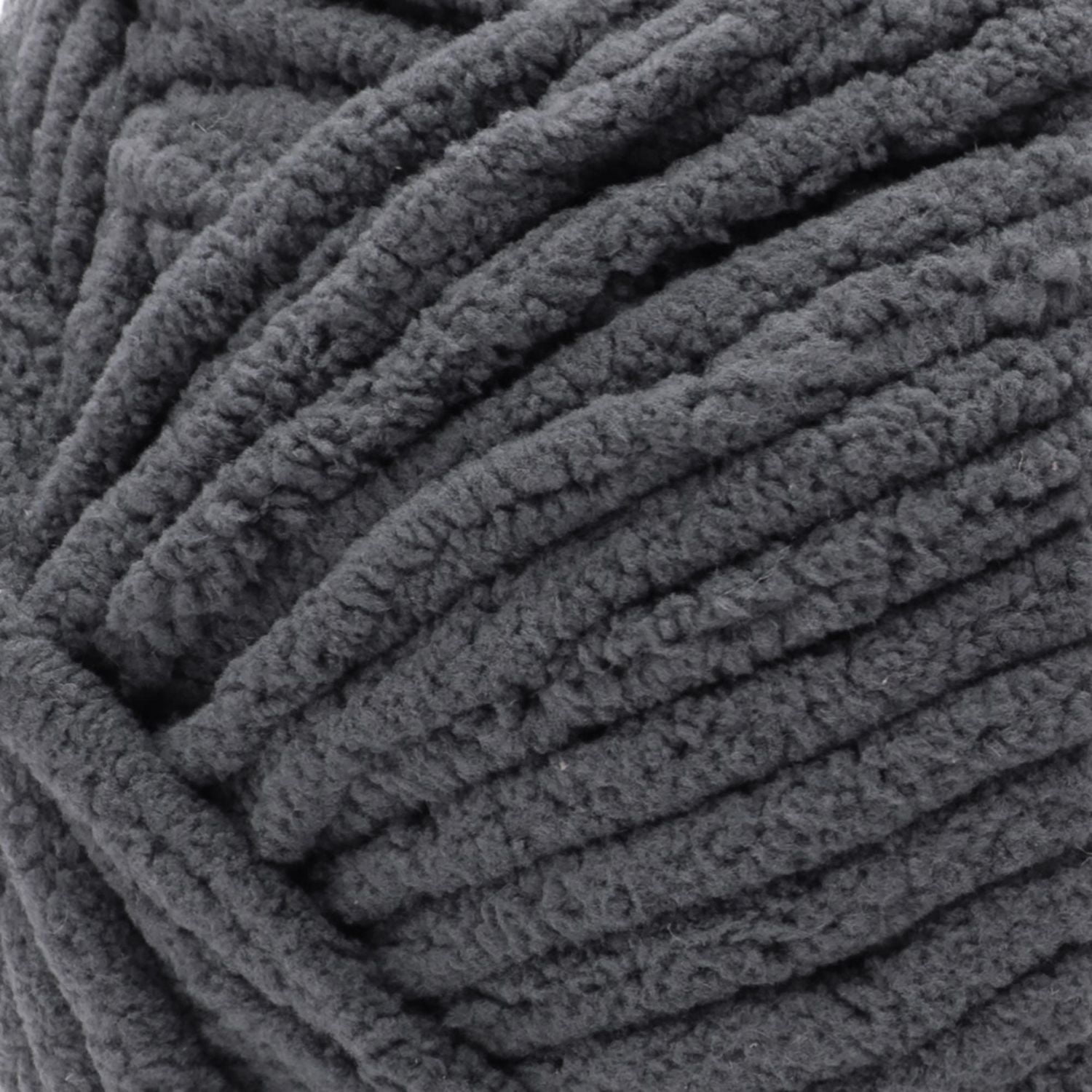 Bernat® Blanket™ #6 Super Bulky Polyester Yarn, Lead 10.5oz/300g, 220 Yards