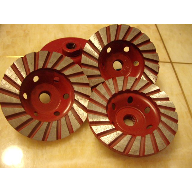 Roue à Meules Turbo Diamant de 4 Pouces pour Grain Grossier pour Sol en Béton / Granit pour DAMO