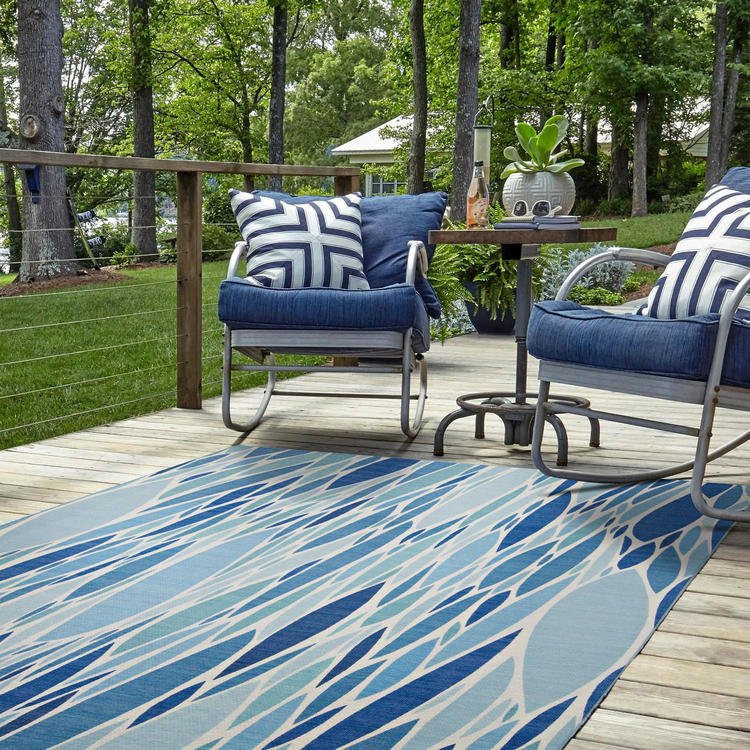 Tapis d'extérieur lavable Pompano bleu & ivoire 5 pi x7 pi