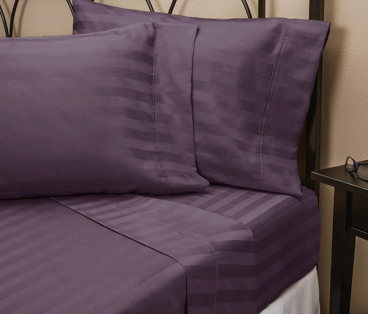 Johnson Home 400 Thread Count Egyptian Cotton Pillow Case Deep Purple Damask Stripe Queen