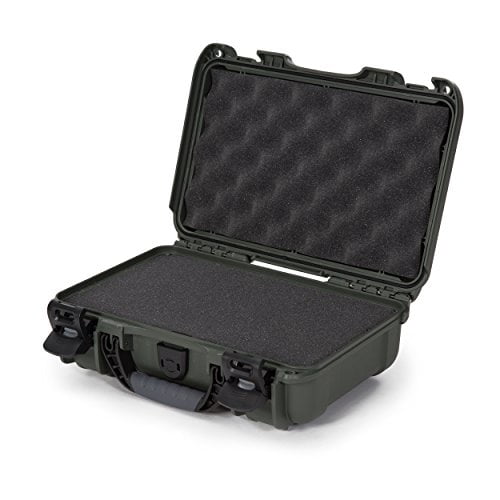 Nanuk 909 Étui Rigide Imperméable avec Insert en Mousse - Olive - Fabriqué au Canada
