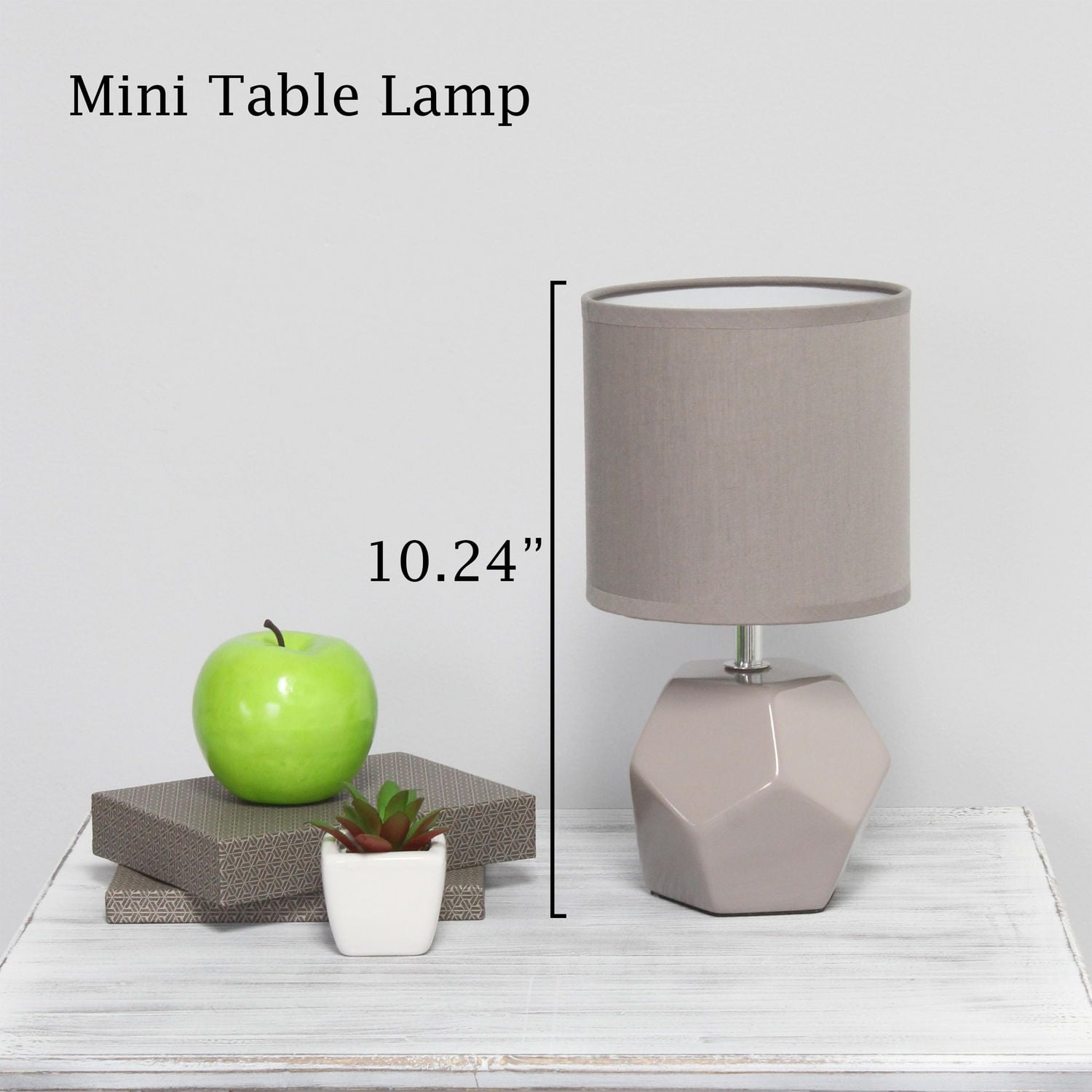 Simple Designs - Mini lampe de table à prisme rond avec abat-jour en tissu assorti