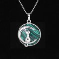 thumbnail image 1 of Collier pour Femmes Chat sur la Lune Pendentifs en Cristal Pendentifs Hardshell, 1 of 6