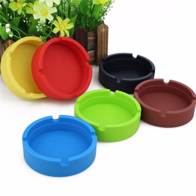 Multi Purpose Cleaning Tools Deep Cleaning Long Lasting Use Dirt and Dust Removal Cleaning Accessories Multi Surface Cleaning Silicone Round Ashtray Eco-Friendly Colorfull Premium Silicone Rubber