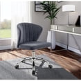 thumbnail image 2 of Meridian Furniture Finley Chaise de Bureau Pivotante Réglable en Velours Gris et Chrome, 2 of 6