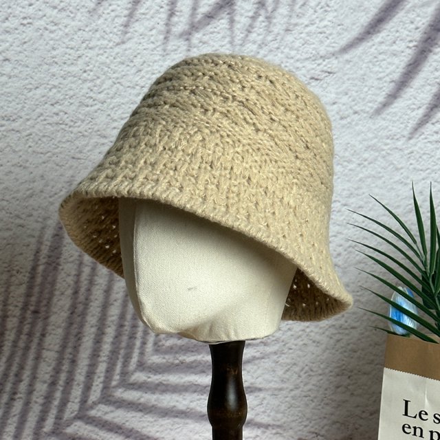 LinYooLi Autumn And Winter New Hollow Knitted Bucket Hat Versatile Face Facial Fisherman Hat Version Simple Warm Basin Hat