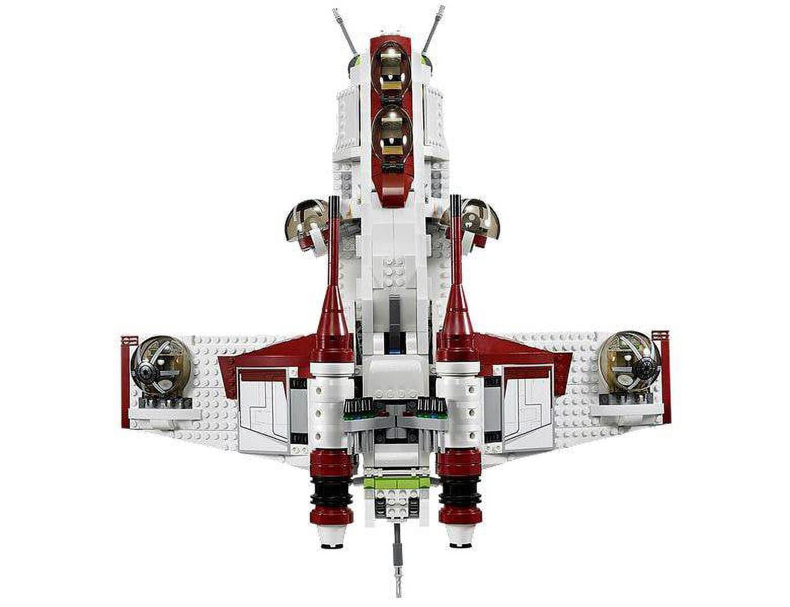 LEGO® Star Wars® Republic Gunship™ Battle of Geonosis Set w