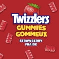 thumbnail image 4 of Bonbons gommeux TWIZZLERS à la fraise, 170g, 4 of 8