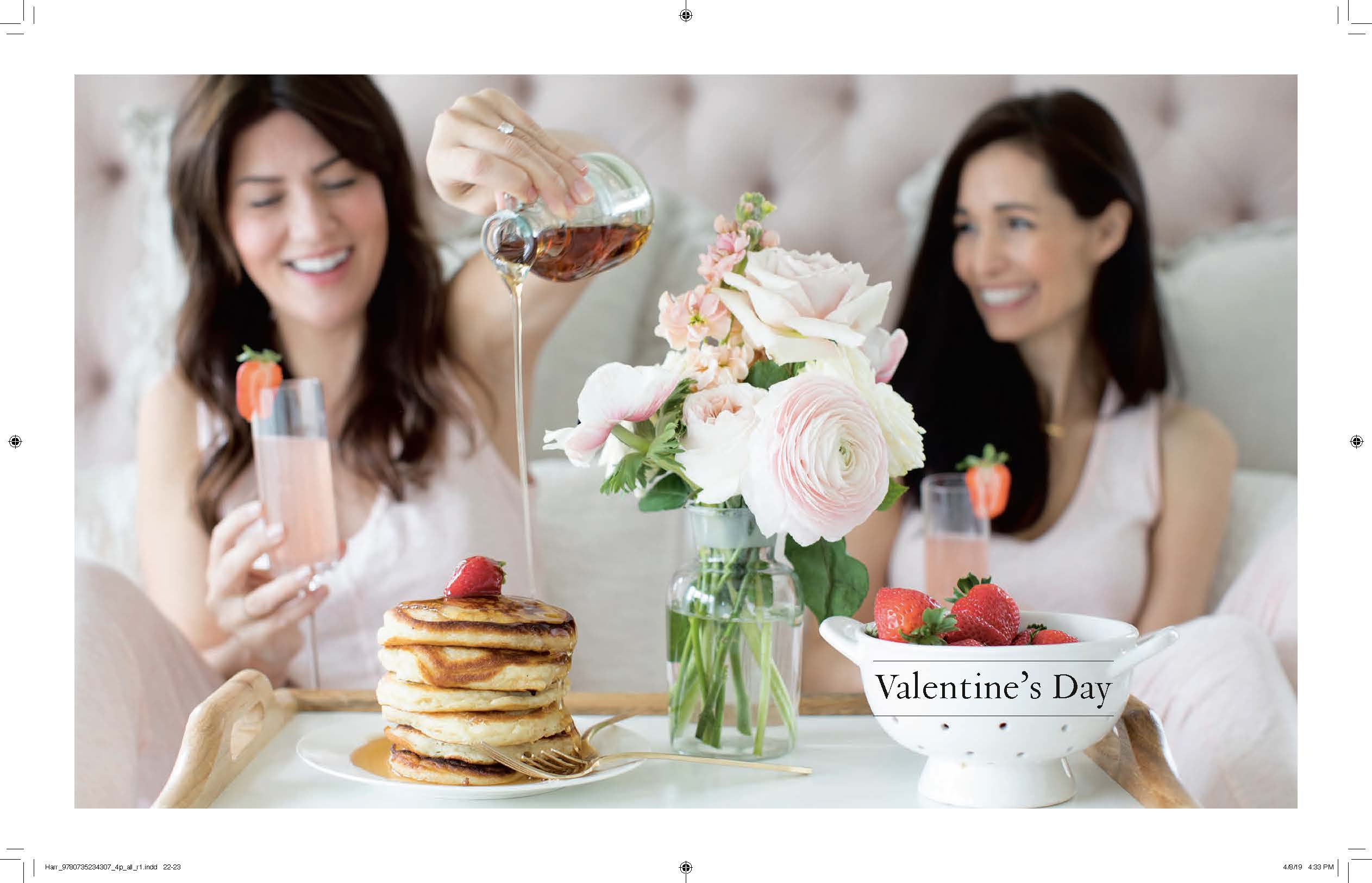 Fraiche Food, Full Hearts book by Jillian Harris and Tori Wesszer