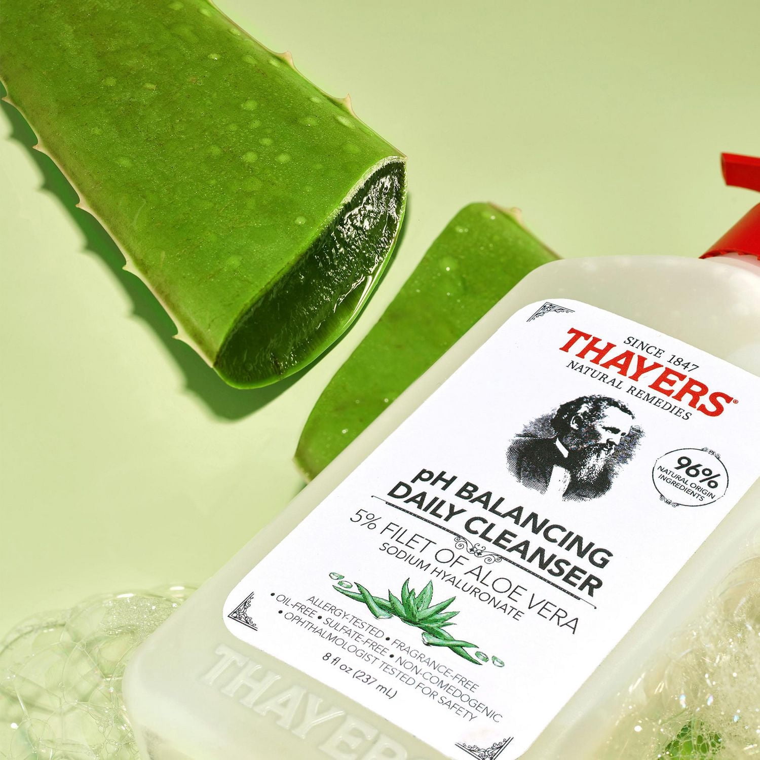THAYERS Nettoyant quotidien au pH équilibrant