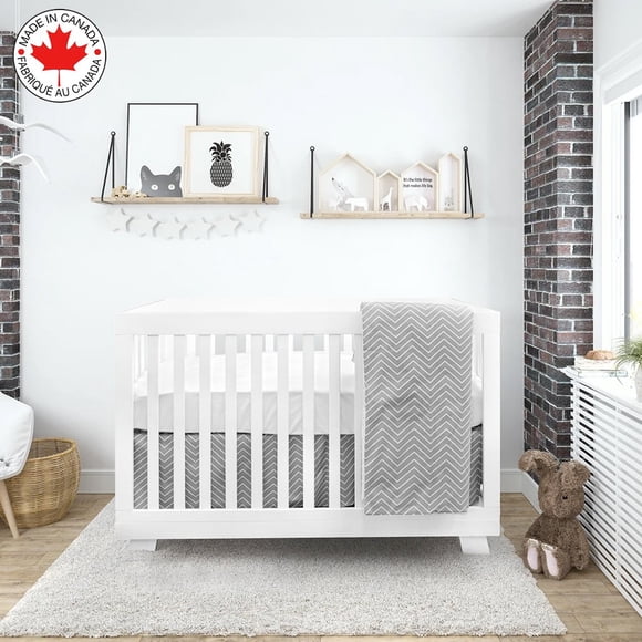 Bebelelo 4 Pieces Nursery Crib Bedding Set Including Skirt, Mattress Cover, Comforter, and Quilt for Kids, Baby Boys and Girls (Gray and White Color with Zig Zag Design)