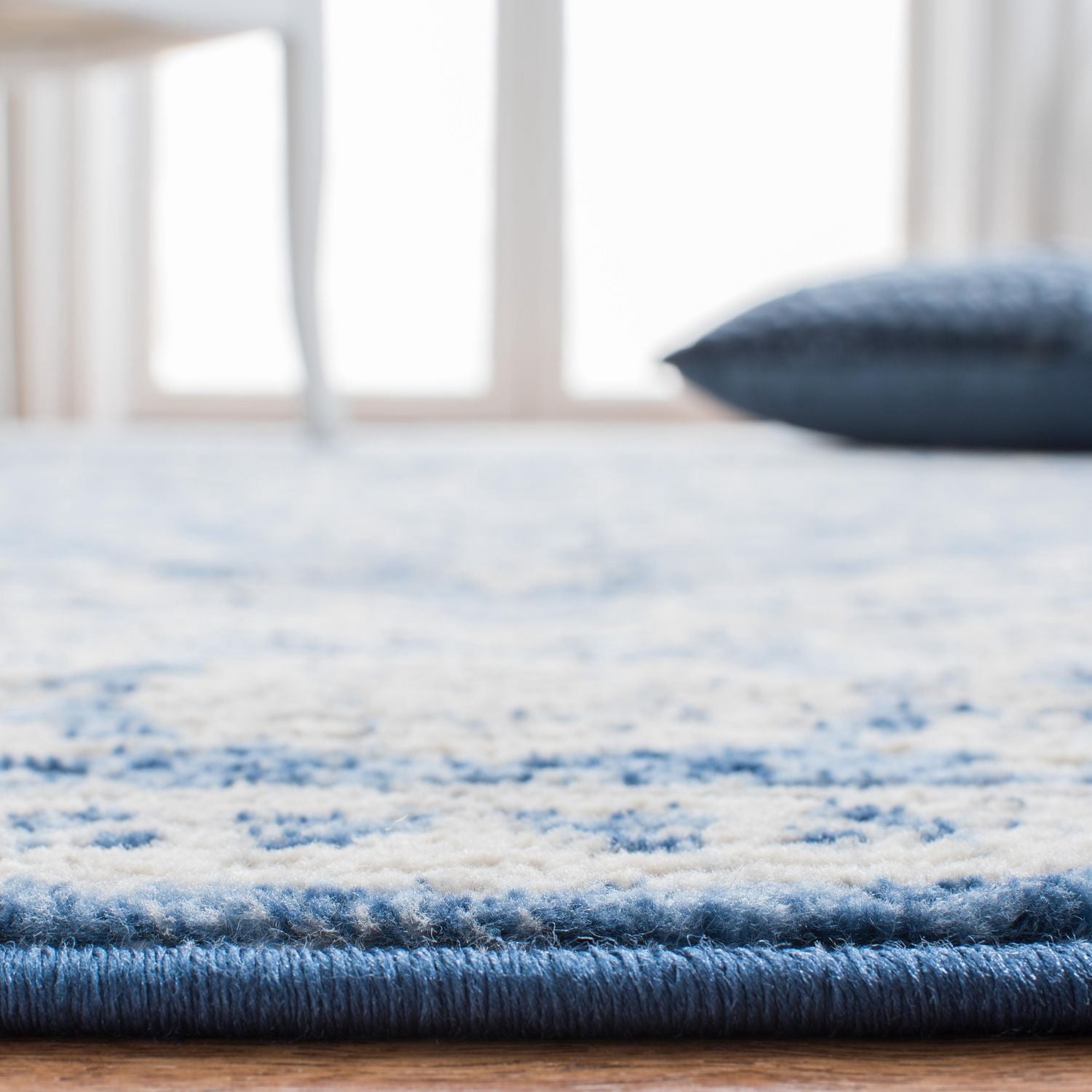 SAFAVIEH Brentwood Jaymz Tapis de Bordure